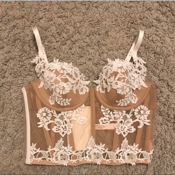 COPY - Bustier - Picture 1 of 3